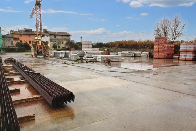 #19865 Terreno ad uso piazzale con potenzialità edificatoria in vendita - foto 3