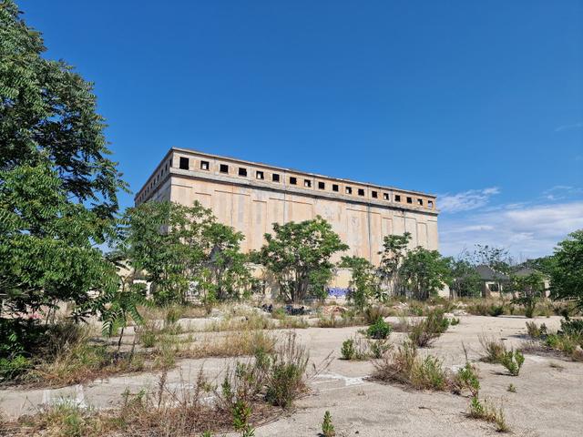#19869 Complesso industriale da riqualificare in vendita - foto 1