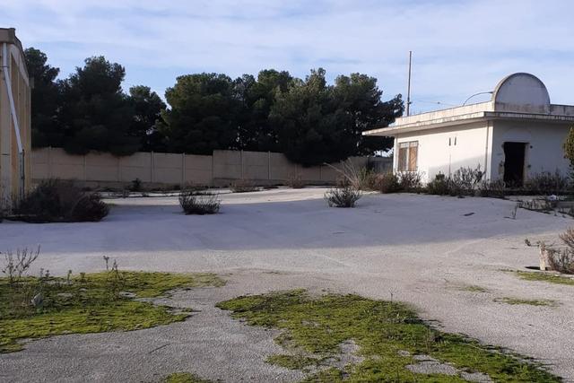 #1988 Complesso industriale con terreno in vendita - foto 6