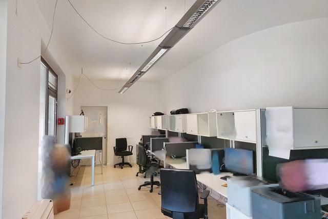 #19908 Negozio - ufficio con garage in vendita - foto 10