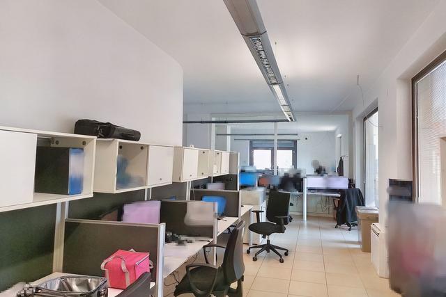 #19908 Negozio - ufficio con garage in vendita - foto 11