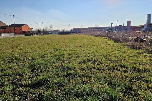 #19958 Capannone artigianale con terreno e attrezzature in vendita - foto 20