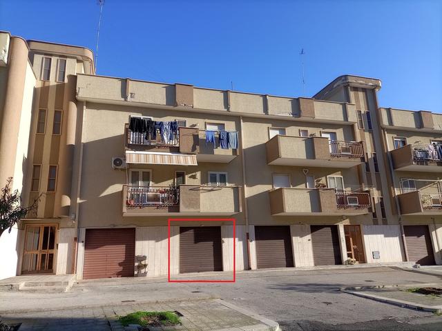 #20011 Deposito al piano terra in vendita - foto 4
