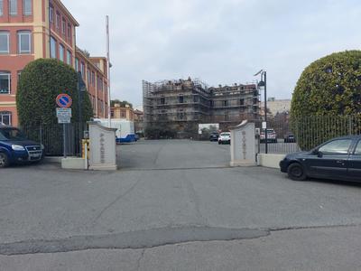 Posti auto in vendita