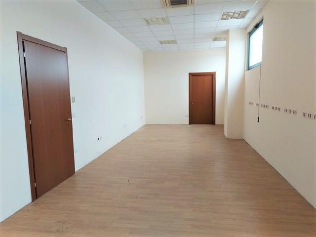 #20123 Porzione di capannone artigianale con area di pertinenza (Sub 501) in vendita - foto 12