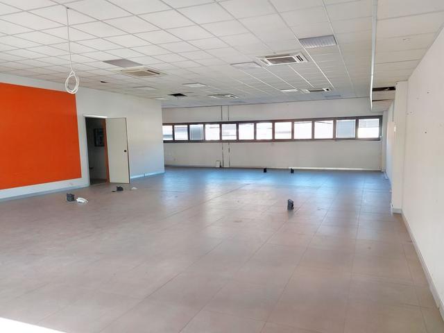 Laboratori in vendita