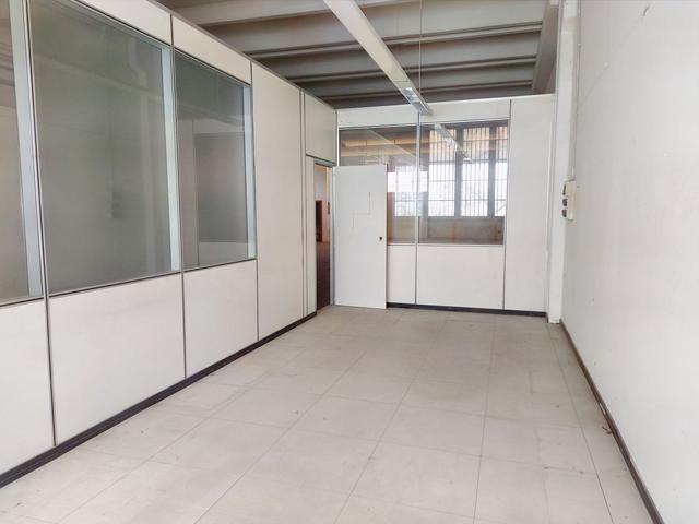 Laboratori in vendita