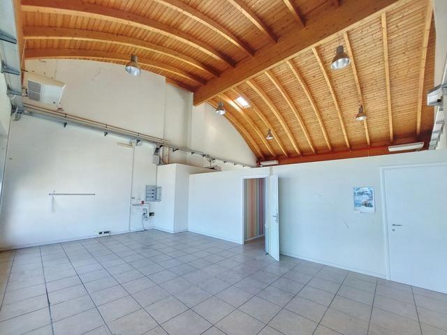 #20146 Fabbricato commerciale con area pertinenziale esclusiva in vendita - foto 1