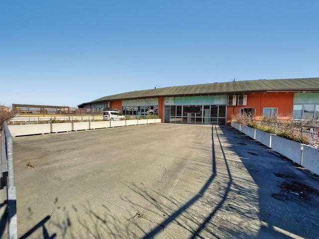 #20146 Fabbricato commerciale con area pertinenziale esclusiva in vendita - foto 7