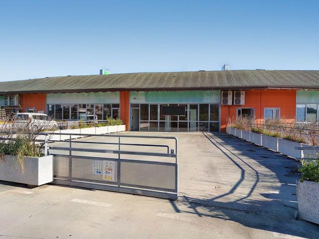 #20146 Fabbricato commerciale con area pertinenziale esclusiva in vendita - foto 8