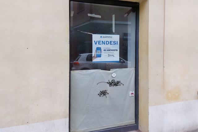 #20174 Negozio con servizi e vetrine in centro storico in vendita - foto 15