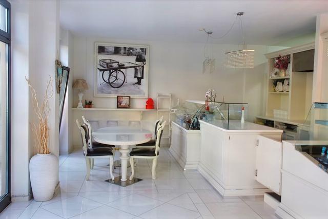 #20175 Locale commerciale piano terra con servizi in vendita - foto 2