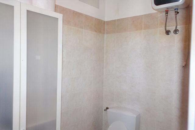 #20175 Locale commerciale piano terra con servizi in vendita - foto 15