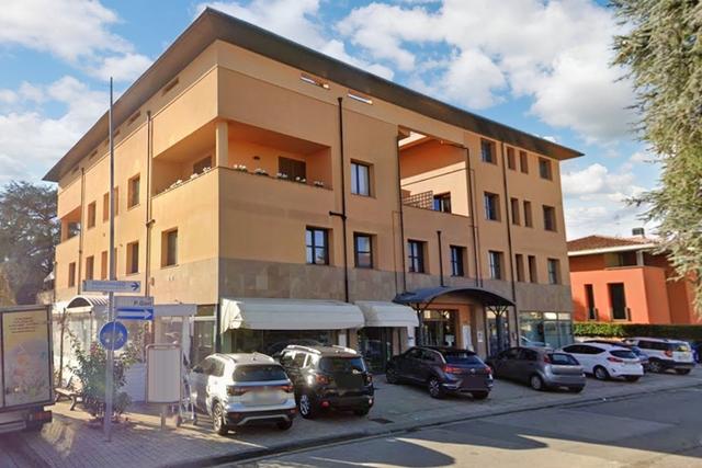 #20176 Locale commerciale piano terra con cortile in vendita - foto 12