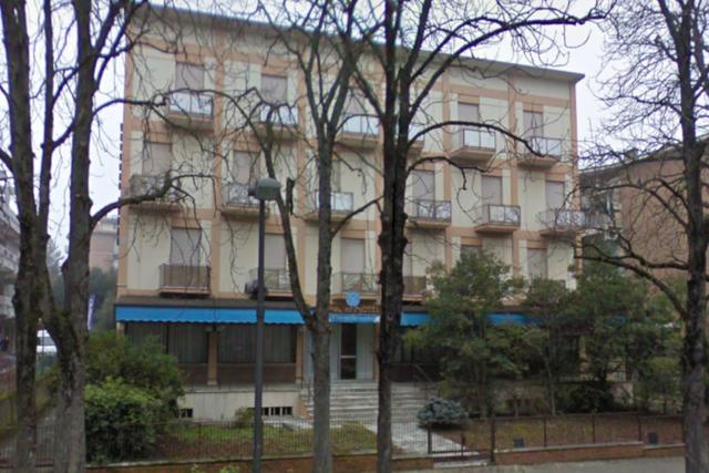 #20367 Albergo con pertinenze in vendita - foto 1