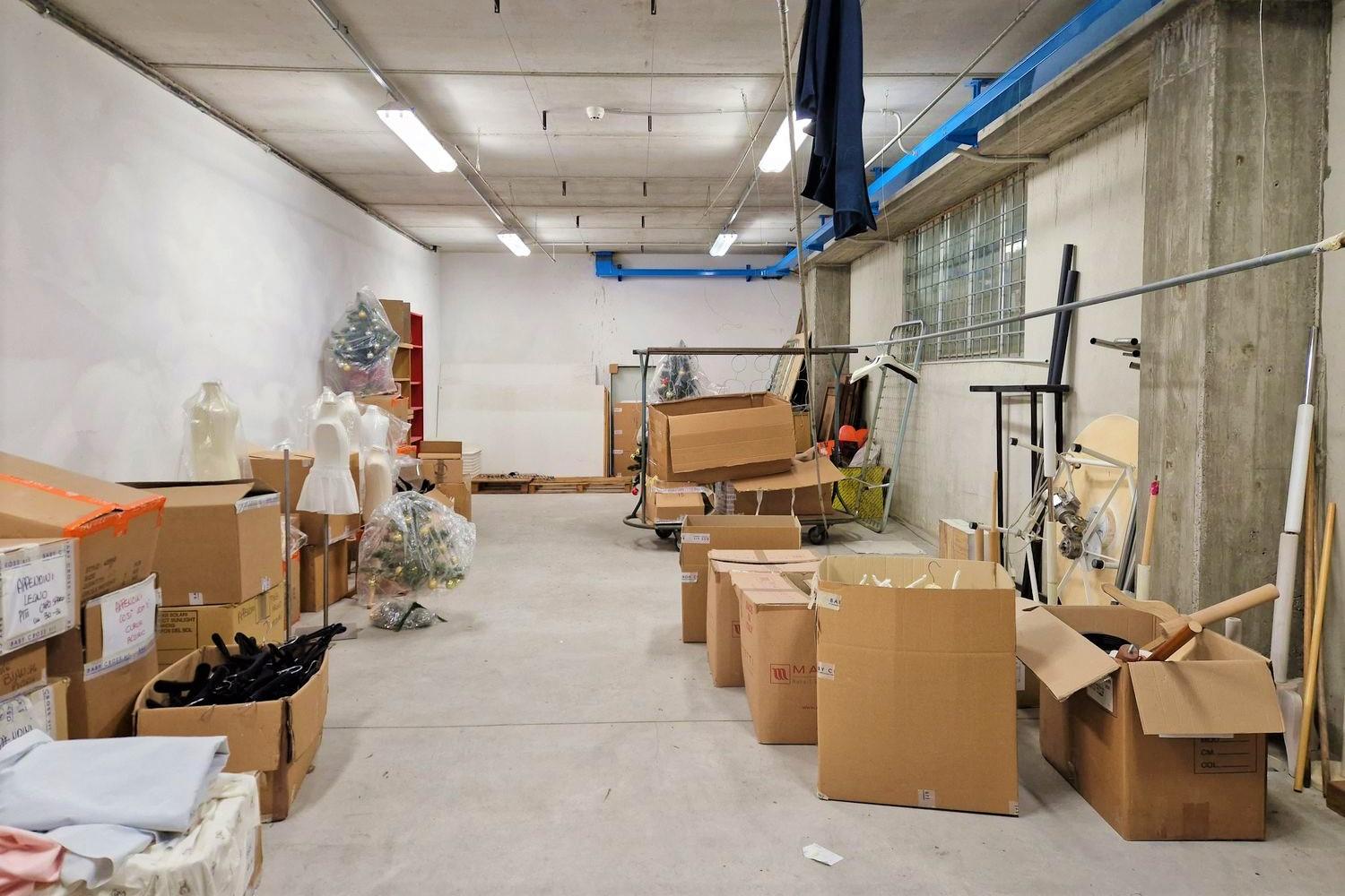 #20372 Laboratorio artigianale con uffici e corte privata in vendita - foto 22