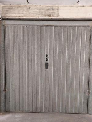 Garage in vendita