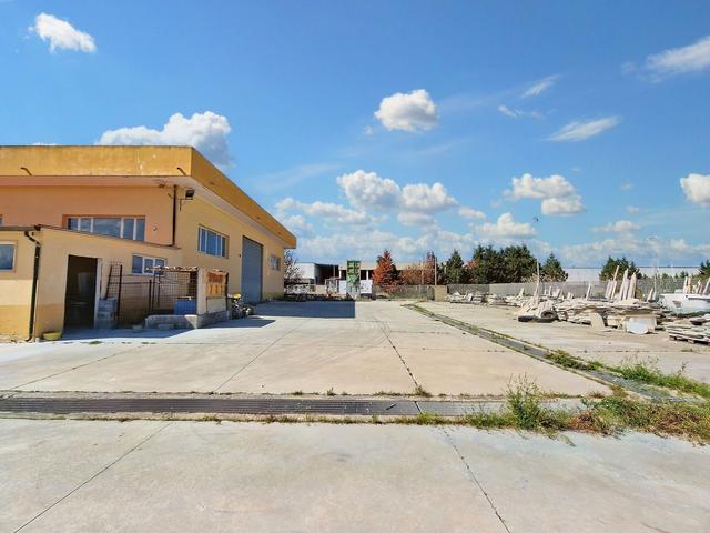#20462 Capannone industriale con corte esclusiva in vendita - foto 6