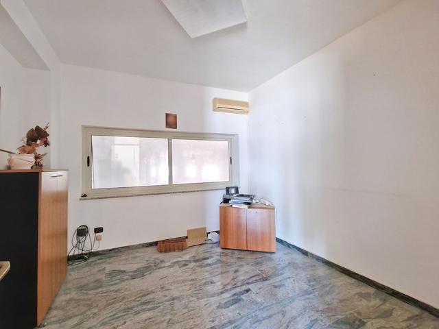 #20462 Capannone industriale con corte esclusiva in vendita - foto 10