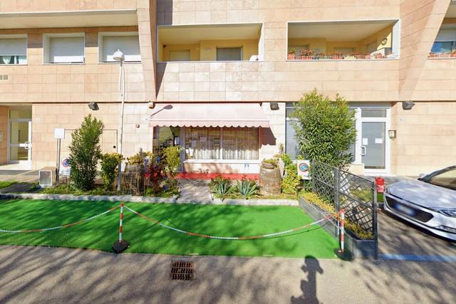 #20519 Locale commerciale al piano terra - Sub 302 in vendita - foto 2