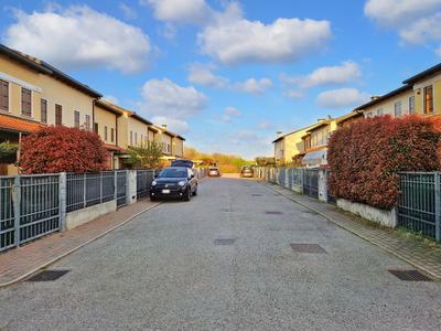 Villette a schiera in vendita