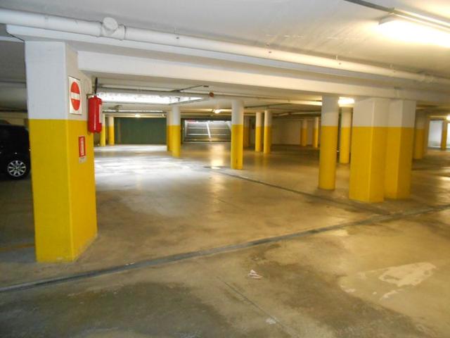 #20592 Un ufficio e diciannove posti auto in vendita - foto 17