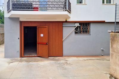 Garage in vendita