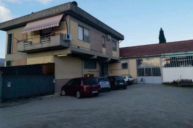 #20725 Capannone artigianale in vendita - foto 2
