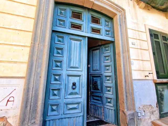 Negozi in vendita
