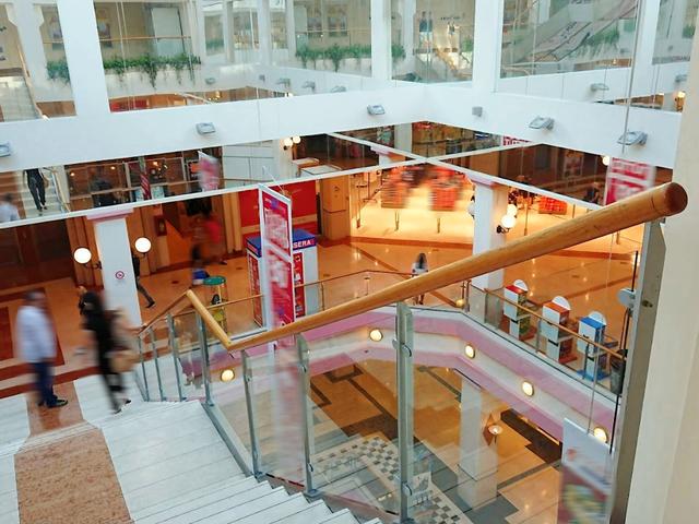 #20836 Negozio al terzo livello in centro commerciale (sub. 102) in vendita - foto 4