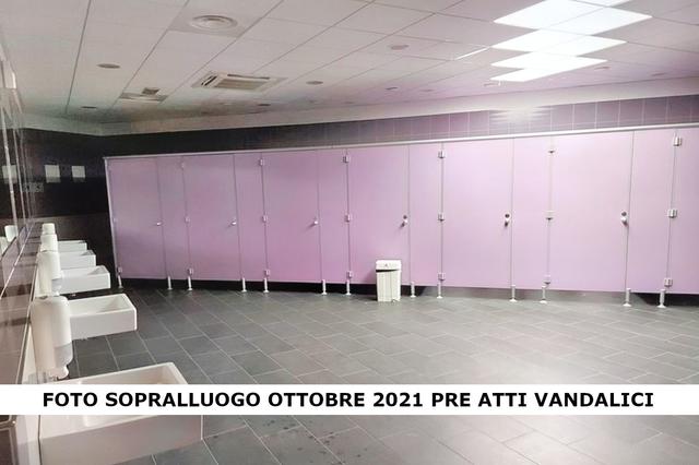 #20890 Parco commerciale con padiglioni e parcheggi in vendita - foto 16