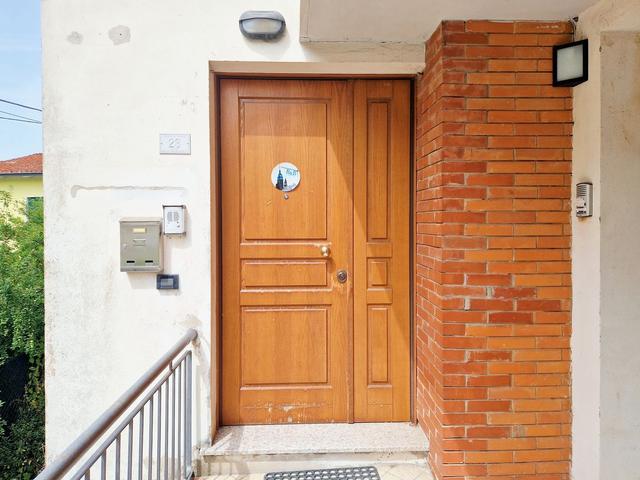#20984 Ufficio al piano terra rialzato con garage in vendita - foto 7