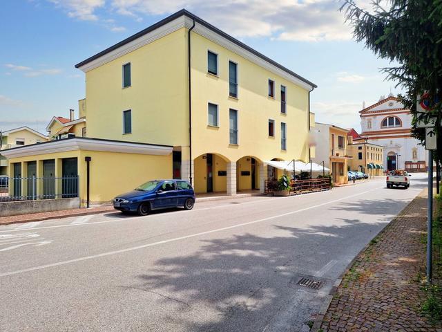 #20987 Negozio al piano terra con posto auto in vendita - foto 7