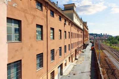 Laboratori in vendita