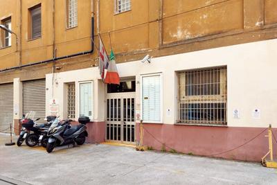 Laboratori in vendita
