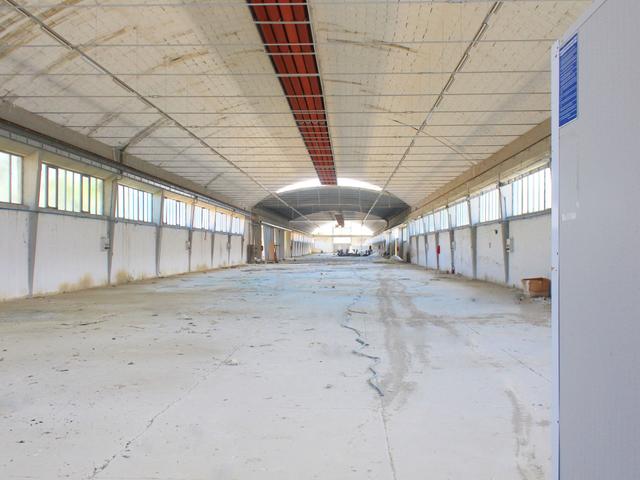 #21095 Ampio complesso industriale in vendita - foto 2