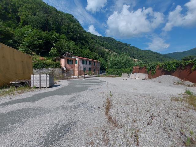 #21112 Terreno edificabile produttivo con deposito a cielo aperto in vendita - foto 4