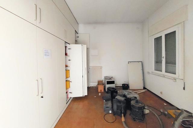#21251 Laboratorio con uffici e area esterna di pertinenza in vendita - foto 10