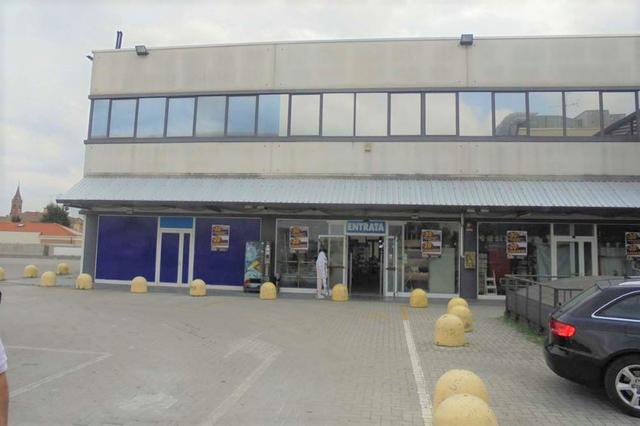 #21344 Negozi con aree cortilive esclusive in vendita - foto 3