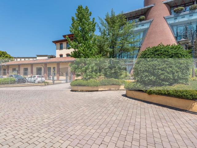 Edifici direzionali in vendita