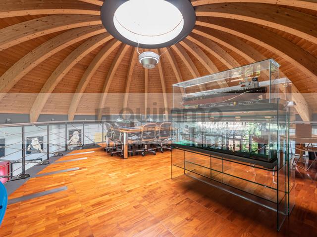 Edifici direzionali in vendita