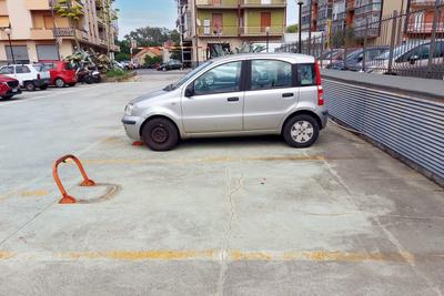 Posti auto in vendita