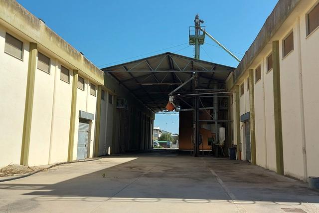 #21448 Complesso artigianale con cortile e pertinenze in vendita - foto 7