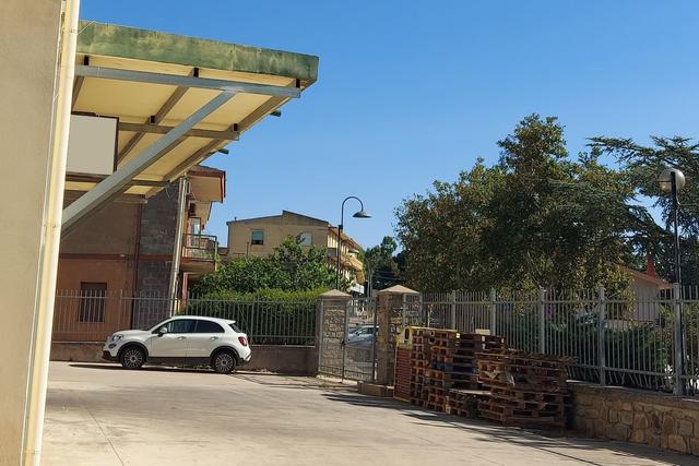 #21452 Complesso artigianale con cortile e pertinenze in vendita - foto 15