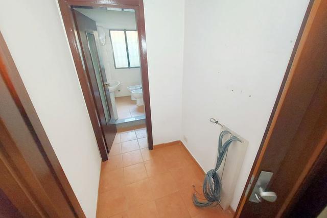 Negozi in vendita