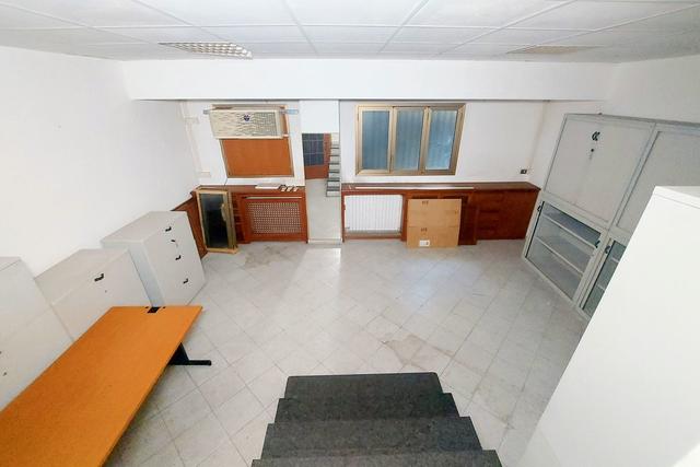 #21533 Locale commerciale su due piani in vendita - foto 10