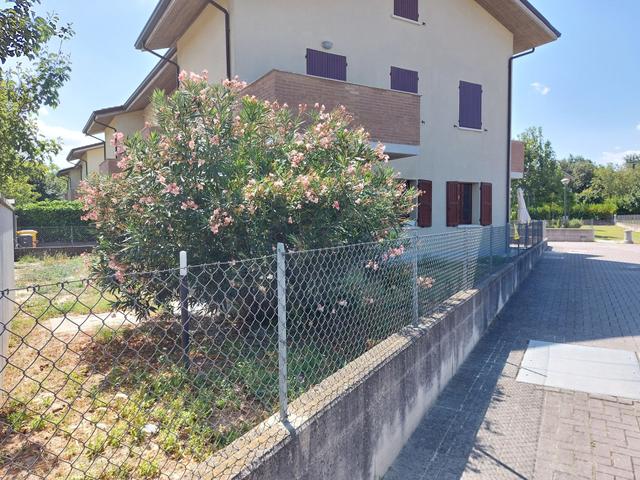 Garage in vendita