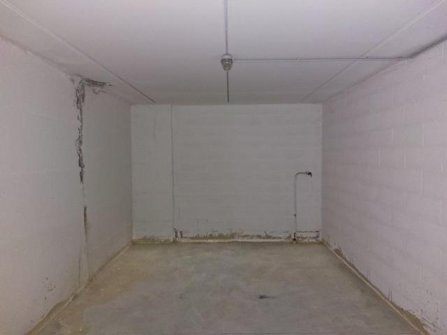Garage in vendita