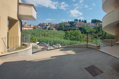 Palazzi in vendita