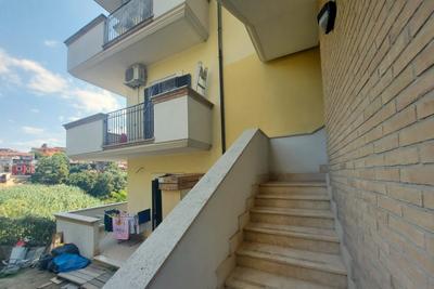 Palazzi in vendita